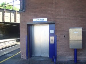 Luton Central railway station